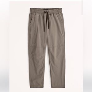 NWT A&F Stretch Nylon Utility Pant